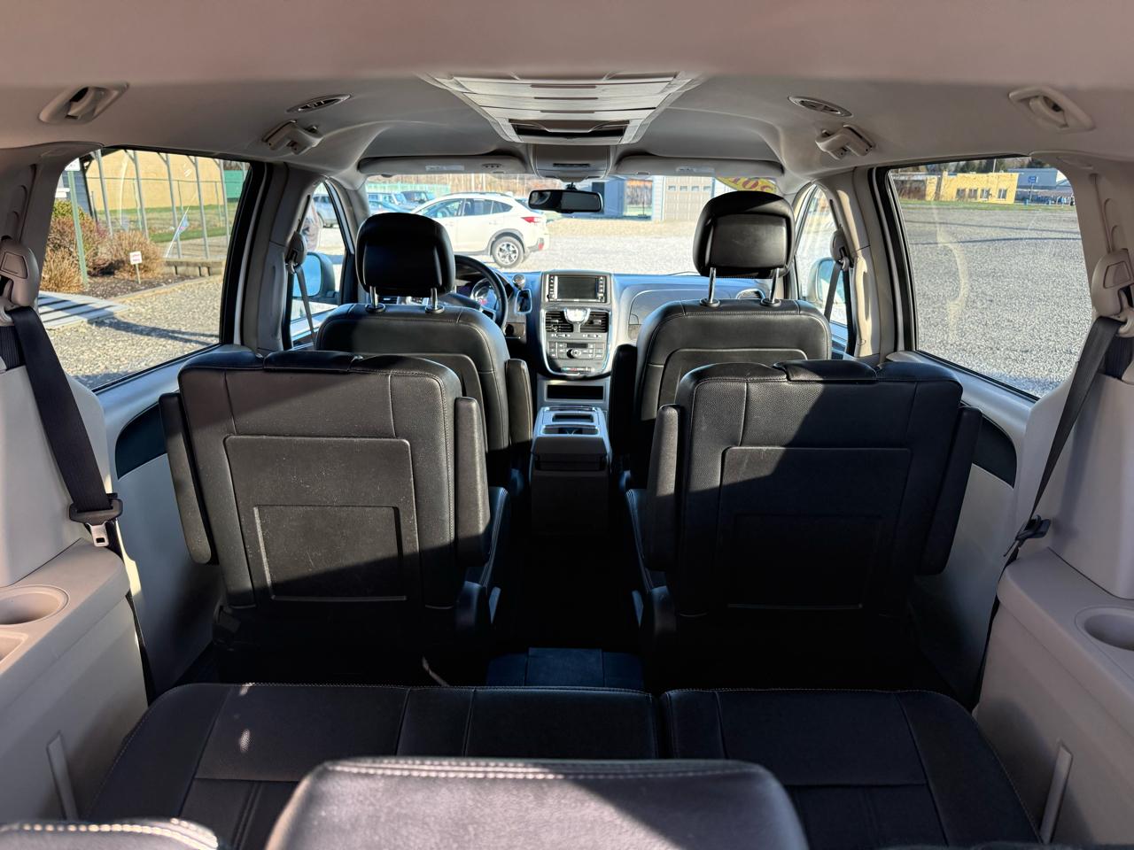 Chrysler Town & Country Touring 2016