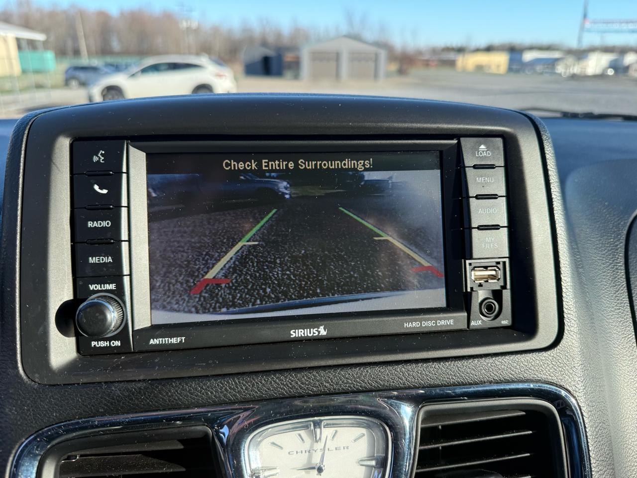 Chrysler Town & Country Touring 2016