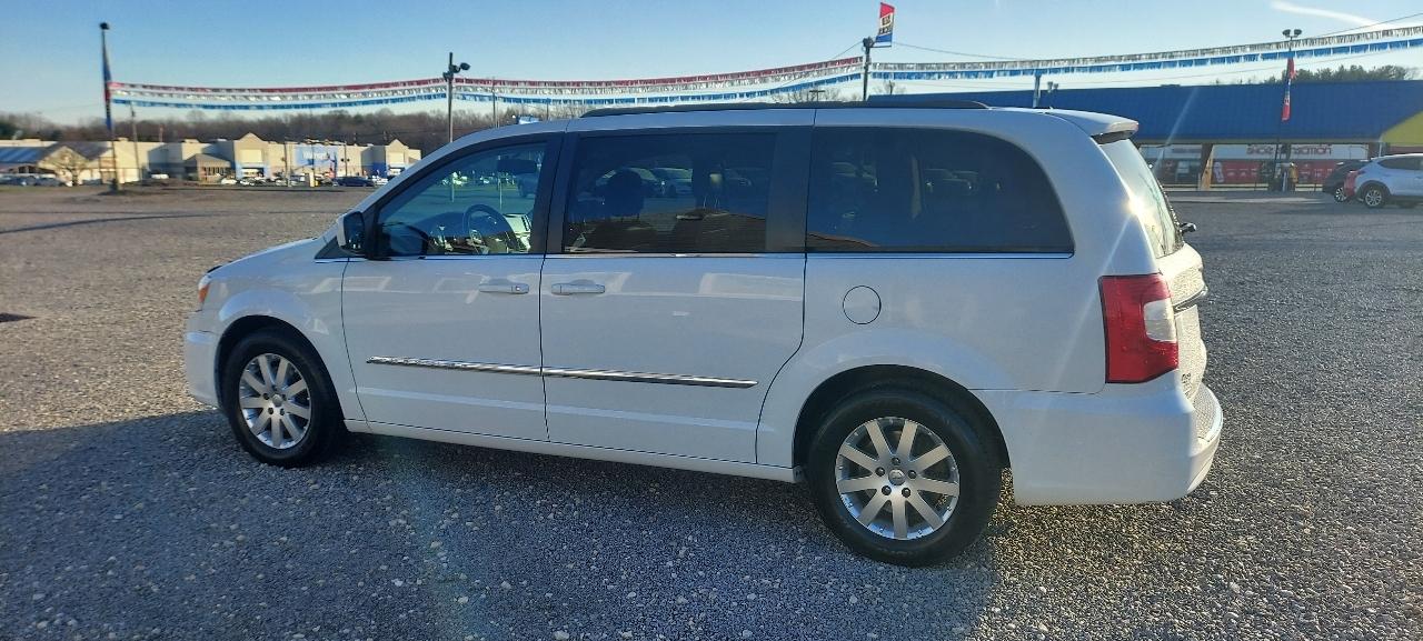 Chrysler Town & Country Touring 2016