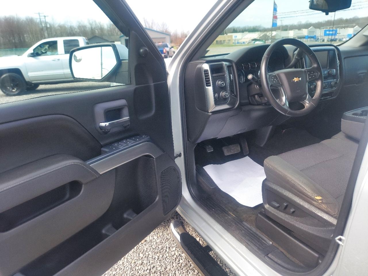 Chevrolet Silverado 1500 1LT Double Cab 4WD 2017