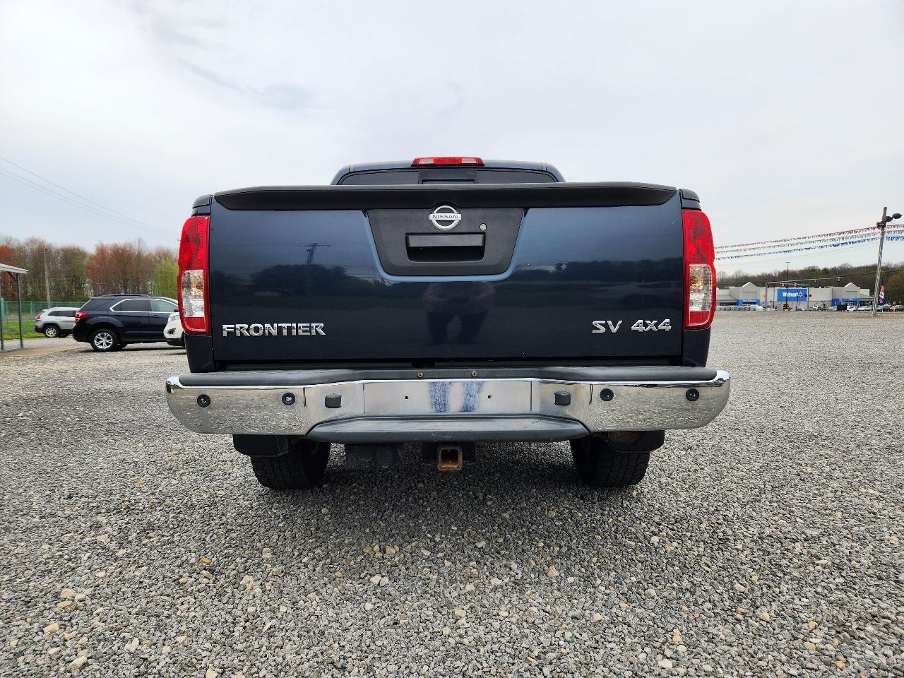 Nissan Frontier SV Crew Cab 4WD 2017