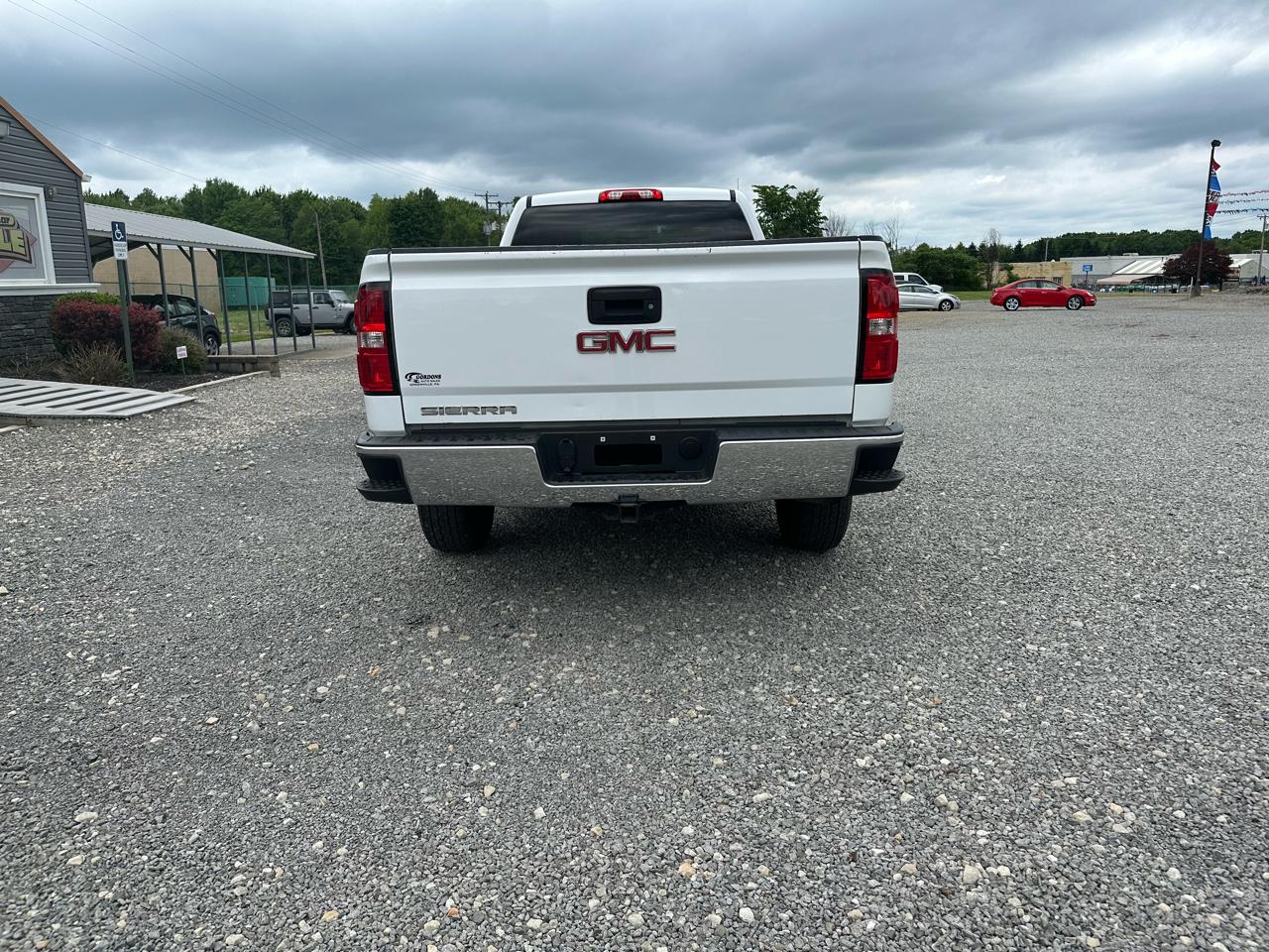 GMC Sierra 1500 Reg Cab 133.0" WB 4WD 2018