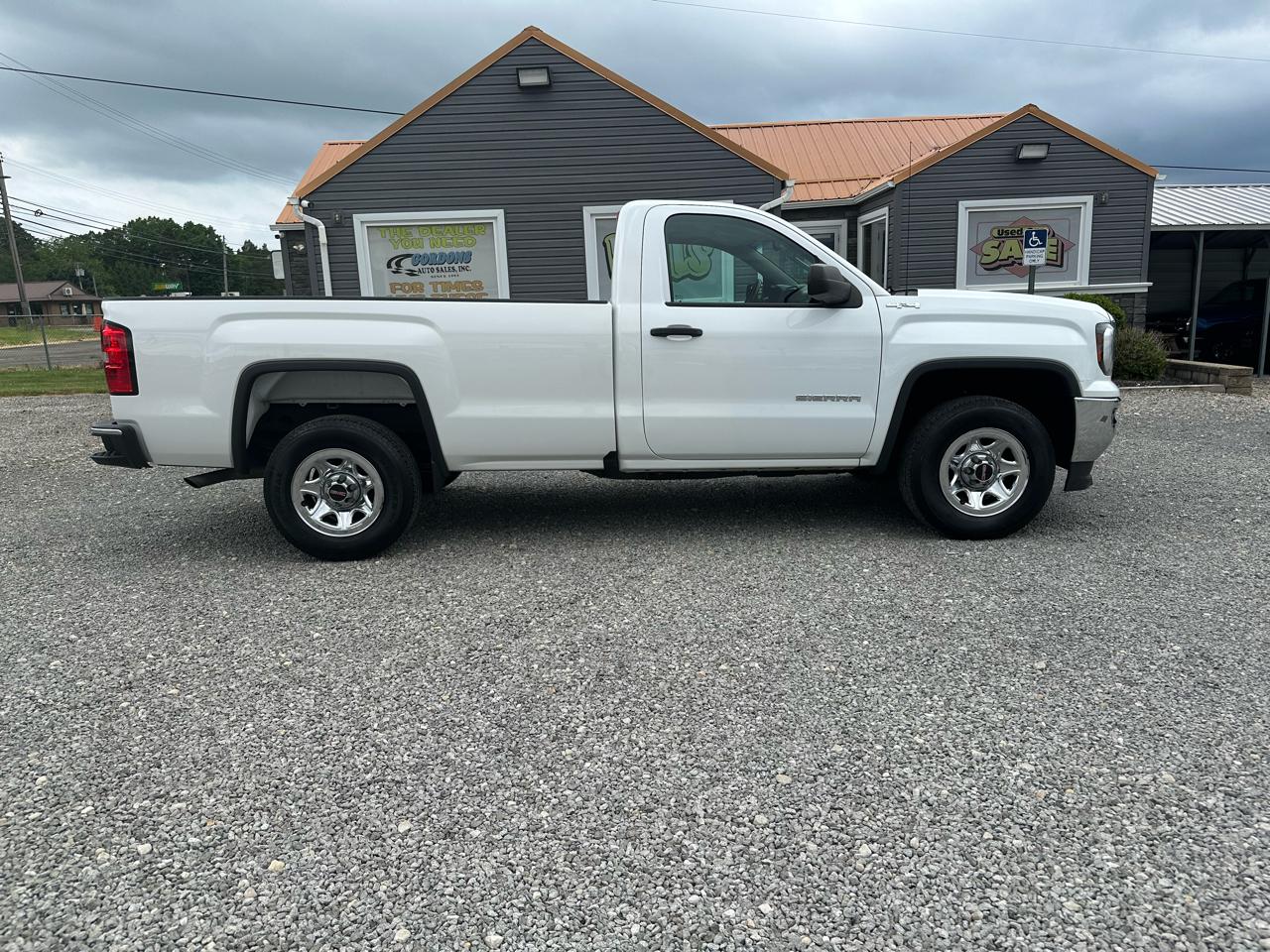 GMC Sierra 1500 Reg Cab 133.0" WB 4WD 2018