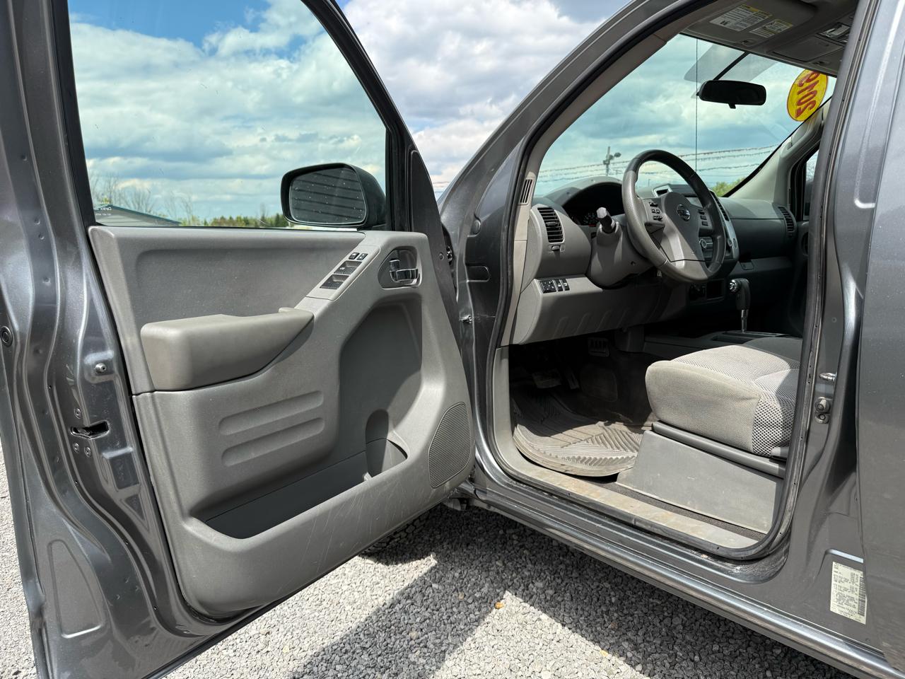Nissan Frontier  2019