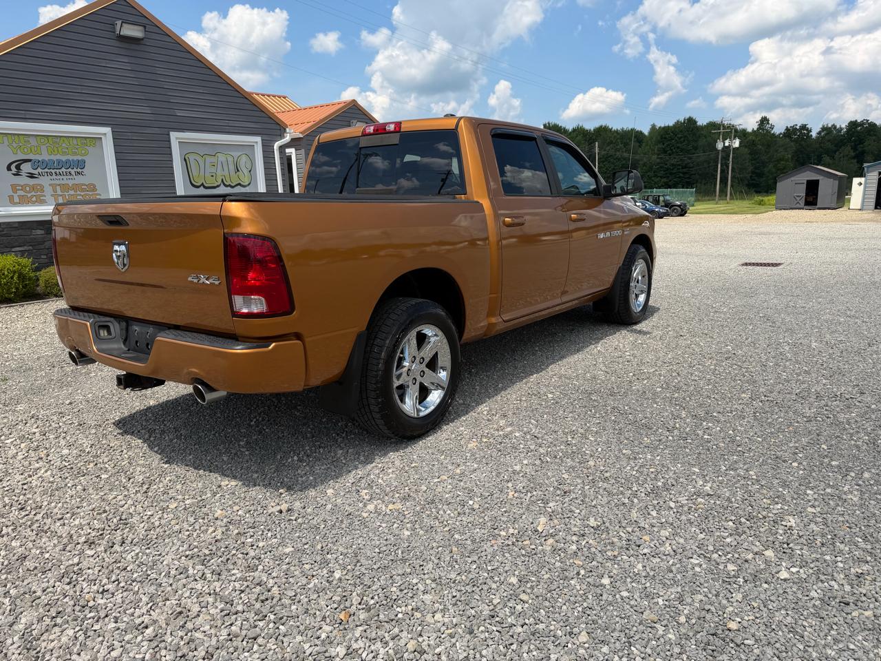 RAM 1500 Sport Crew Cab 4WD 2012
