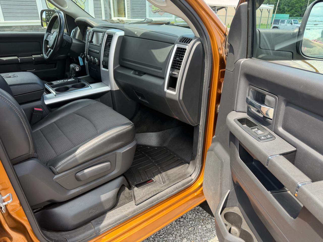 RAM 1500 Sport Crew Cab 4WD 2012