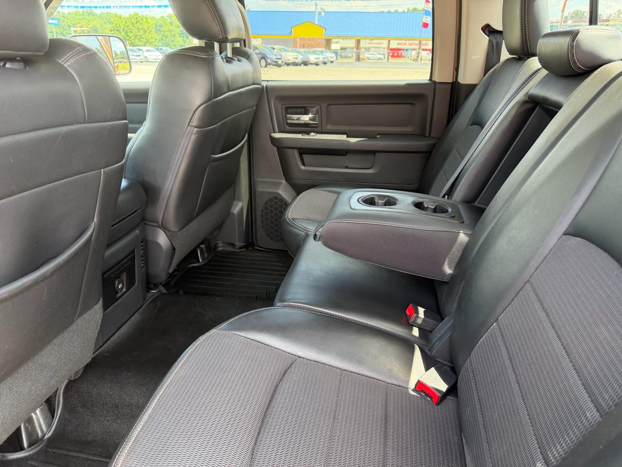RAM 1500 Sport Crew Cab 4WD 2012