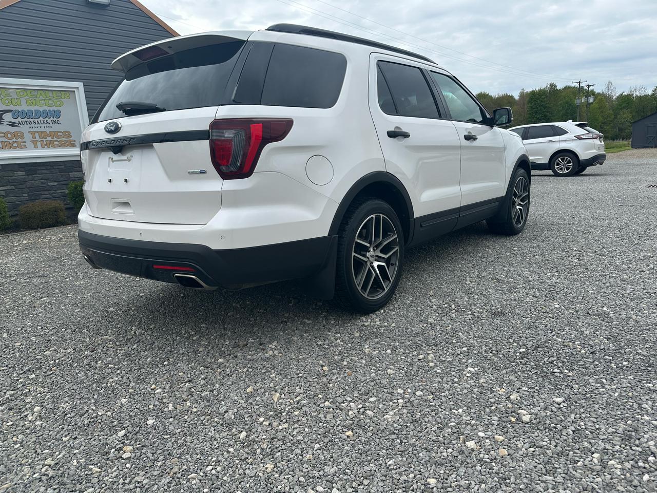 Ford Explorer Sport 4WD 2016