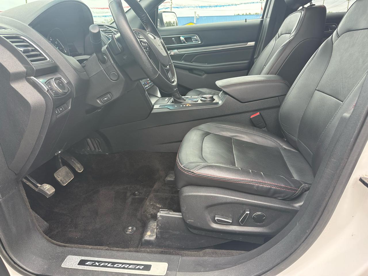 Ford Explorer Sport 4WD 2016