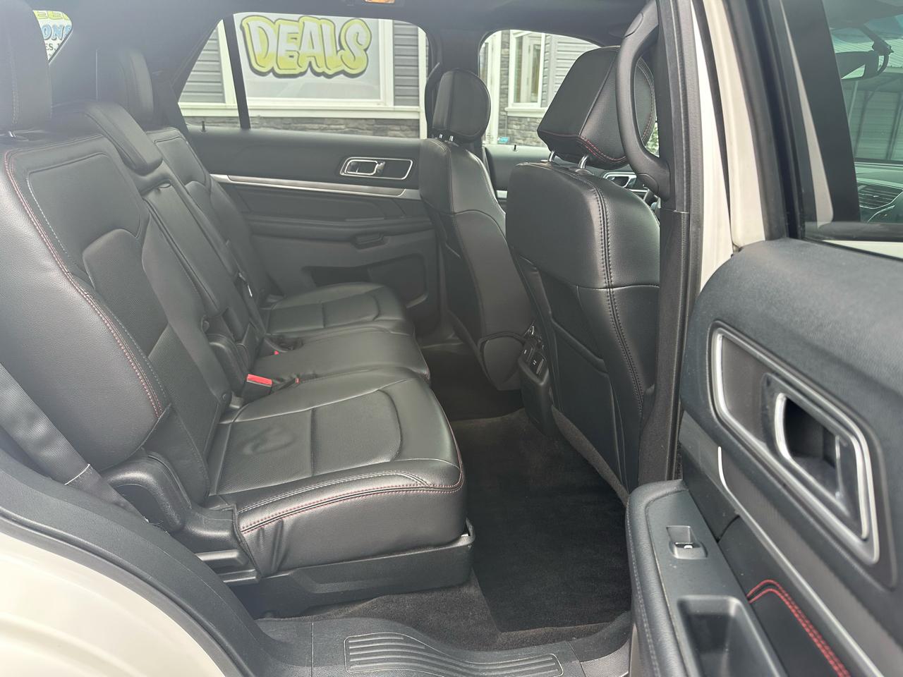 Ford Explorer Sport 4WD 2016