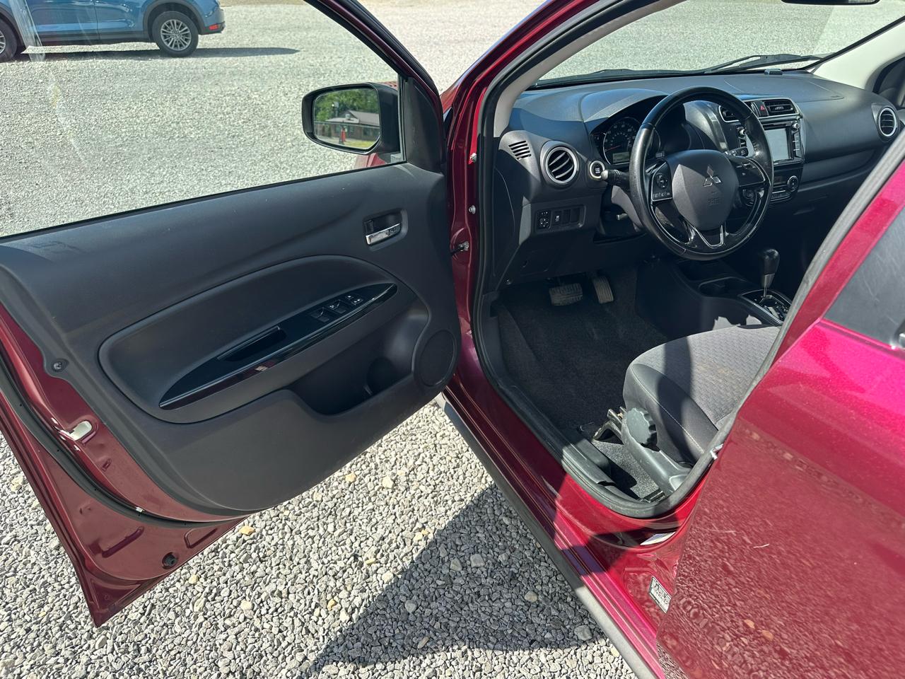 Mitsubishi Mirage SE 5D Hatchback at 2017