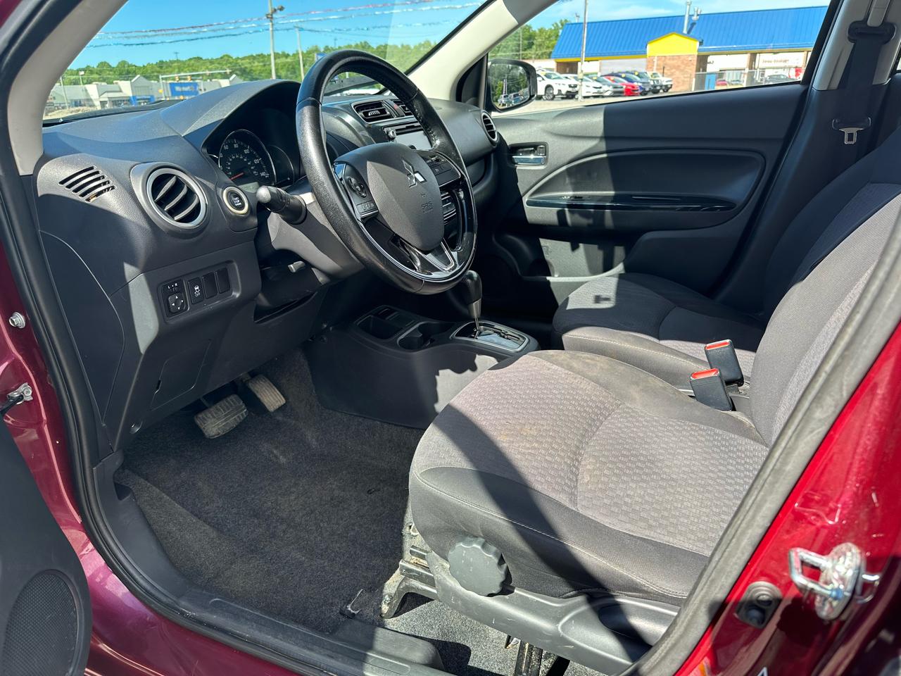 Mitsubishi Mirage SE 5D Hatchback at 2017