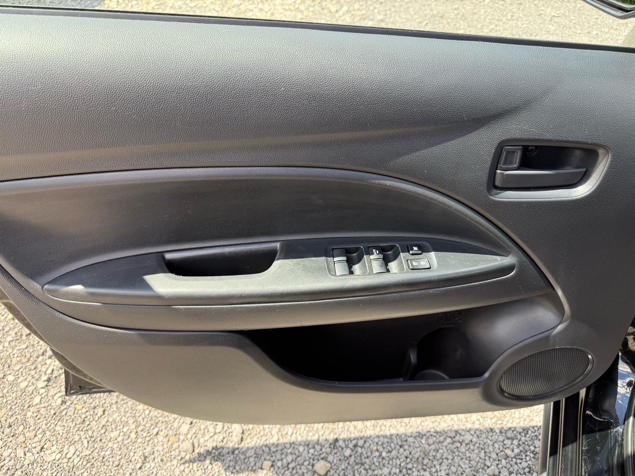 Mitsubishi Mirage ES 4D Hatchback 2024
