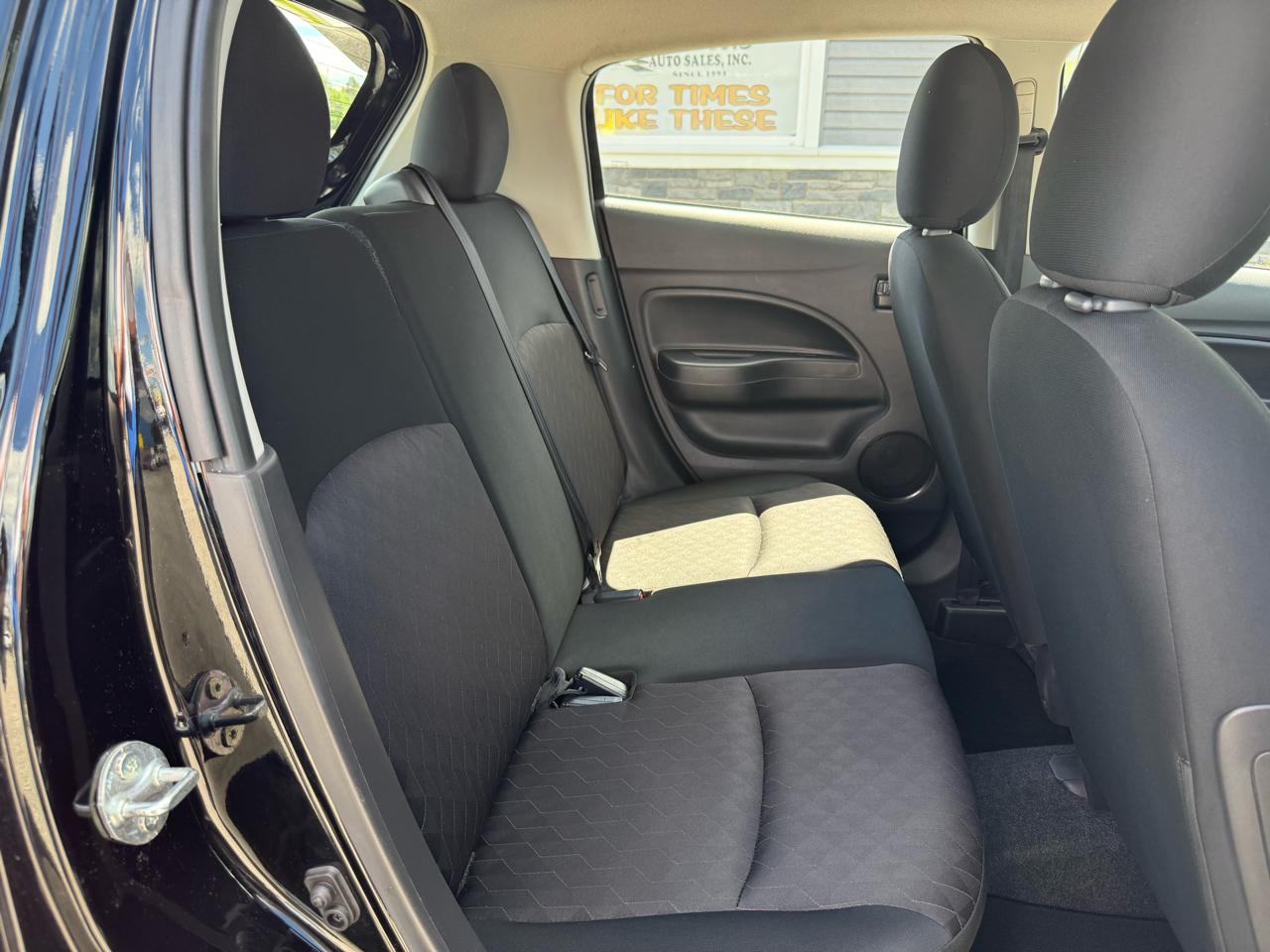 Mitsubishi Mirage ES 4D Hatchback 2024