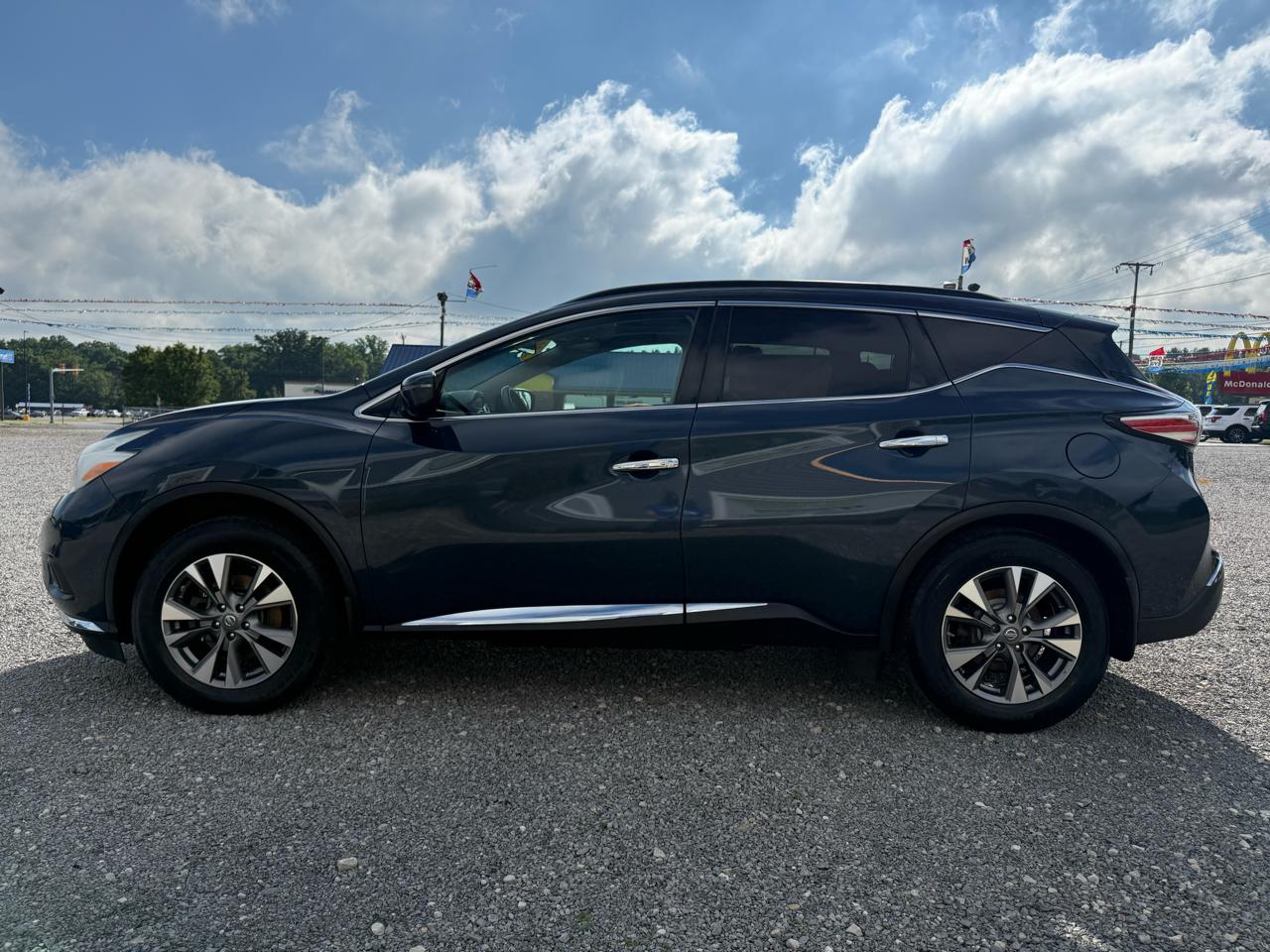 Nissan Murano SV AWD 2017