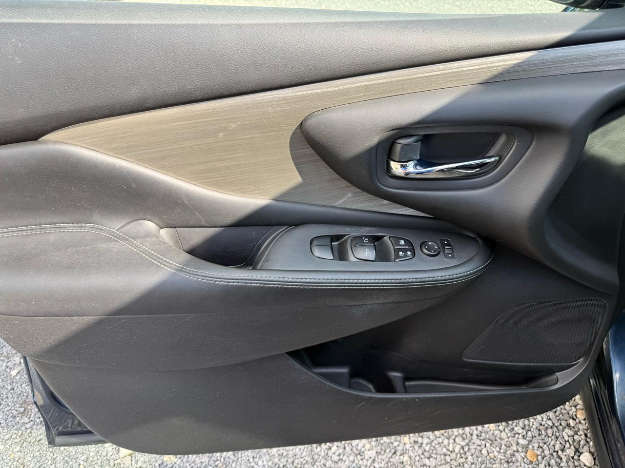 Nissan Murano SV AWD 2017