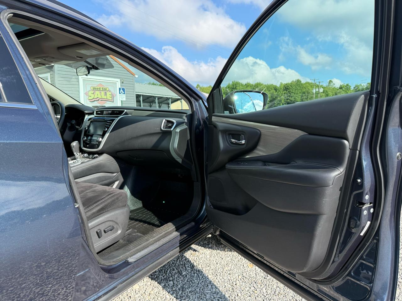 Nissan Murano SV AWD 2017