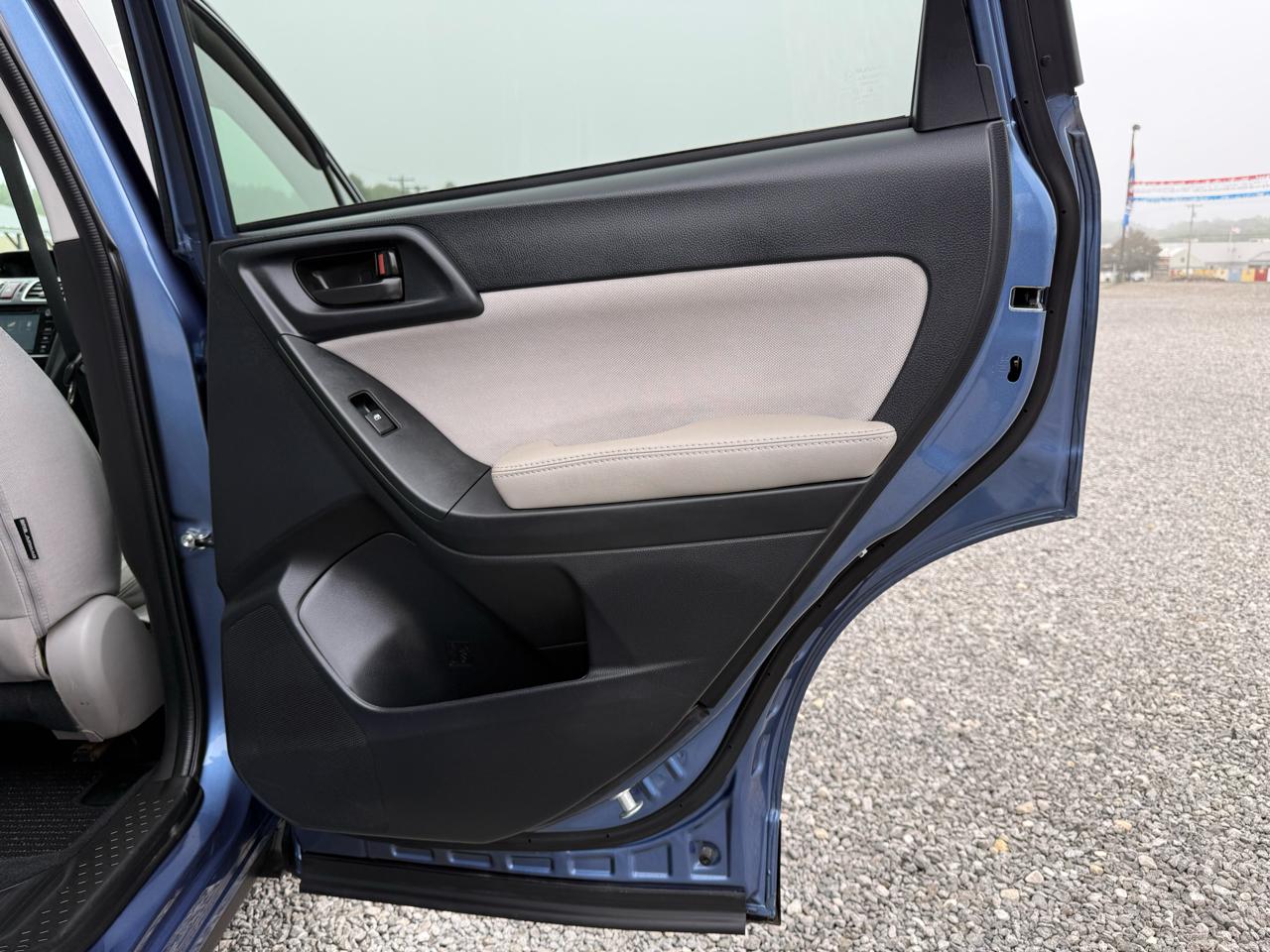 Subaru Forester 2.5i Premium 2016