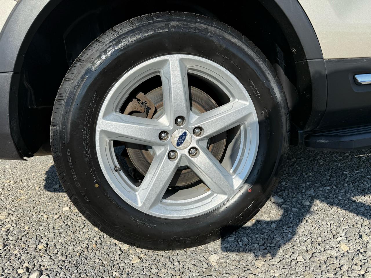 Ford Explorer XLT 4WD 2017