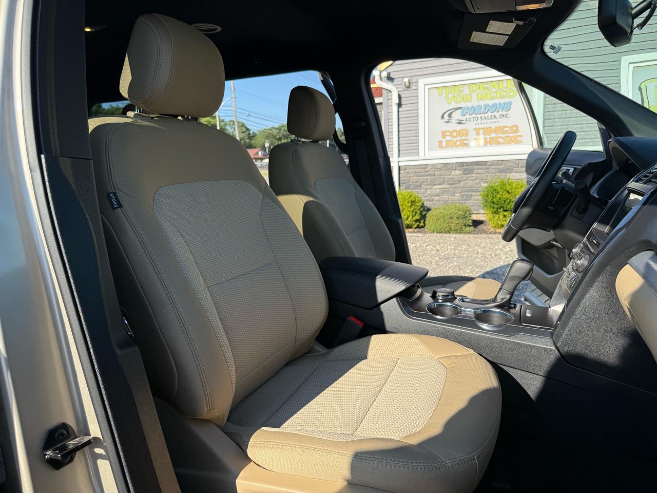 Ford Explorer XLT 4WD 2017