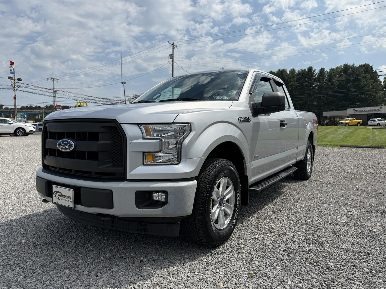 Ford F-150 XL SuperCab 6.5-ft. Bed 4WD 2017