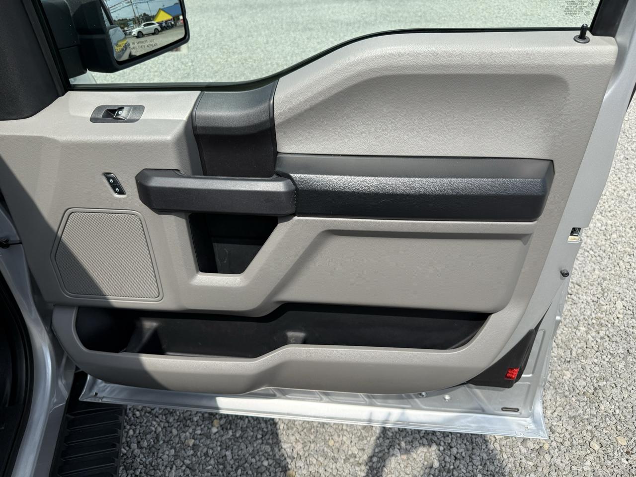Ford F-150 XL SuperCab 6.5-ft. Bed 4WD 2017