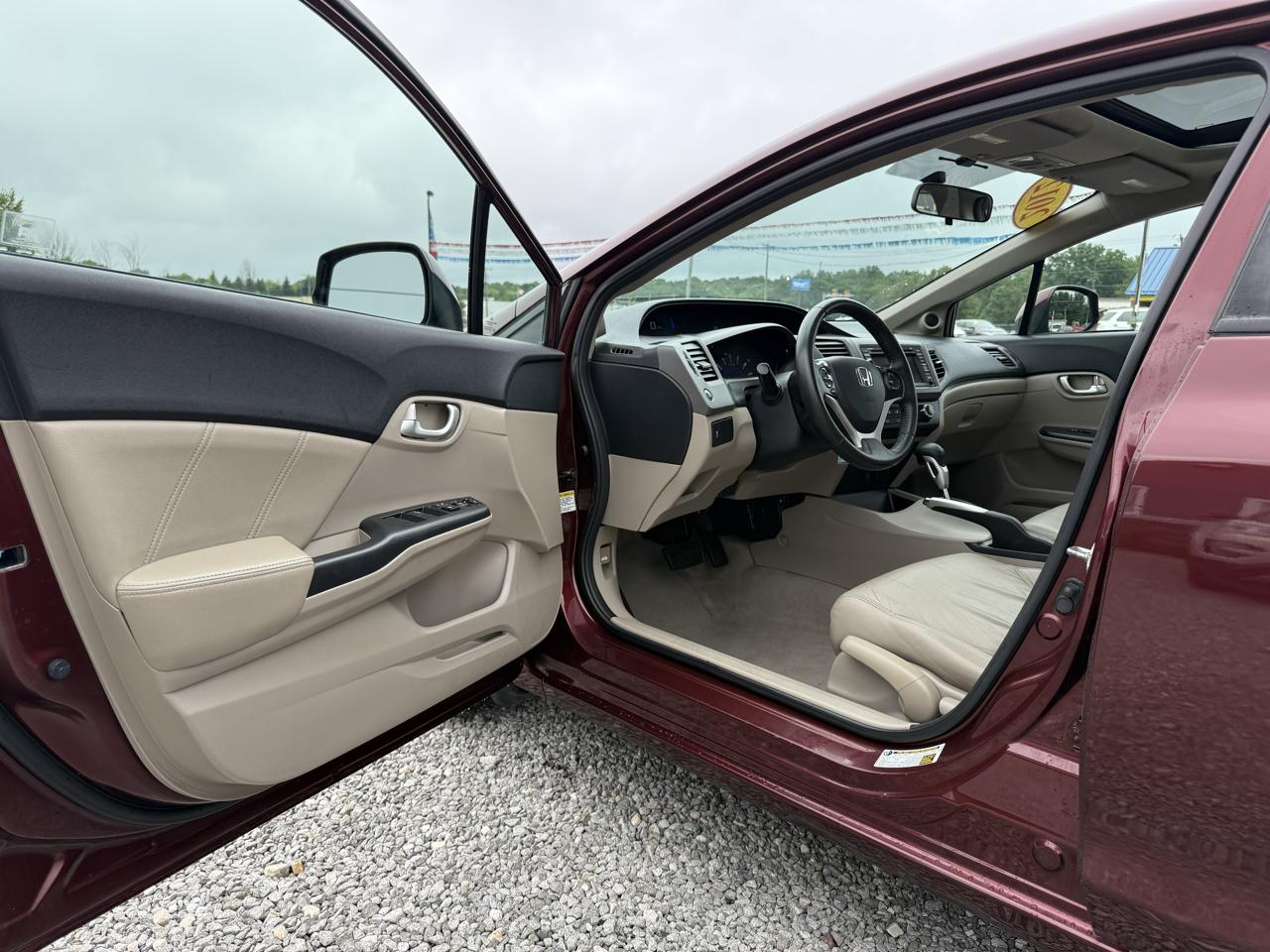 Honda Civic EX-L Sedan 5-Speed AT 2012