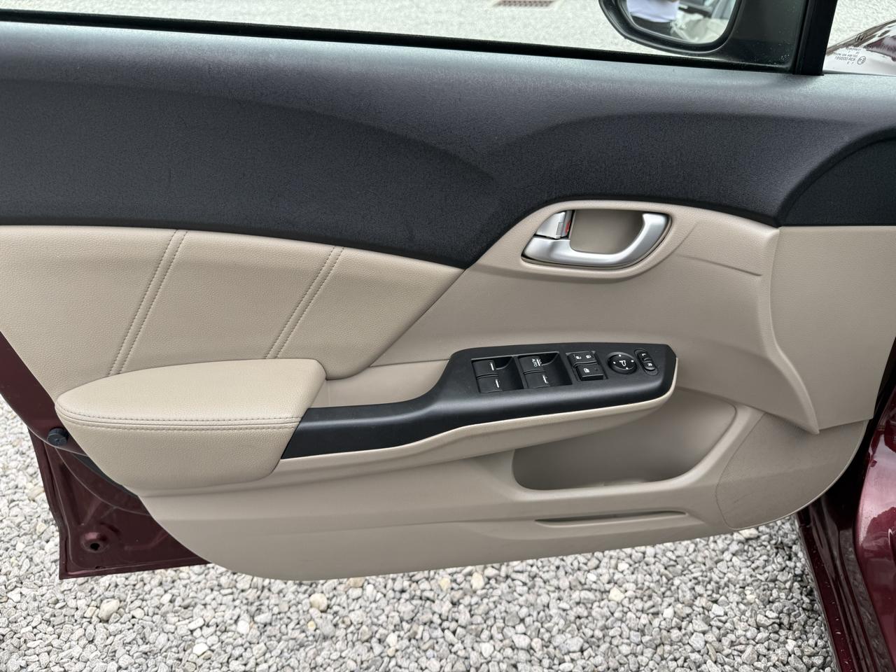 Honda Civic EX-L Sedan 5-Speed AT 2012