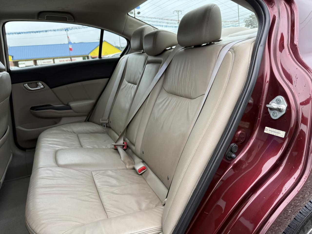Honda Civic EX-L Sedan 5-Speed AT 2012