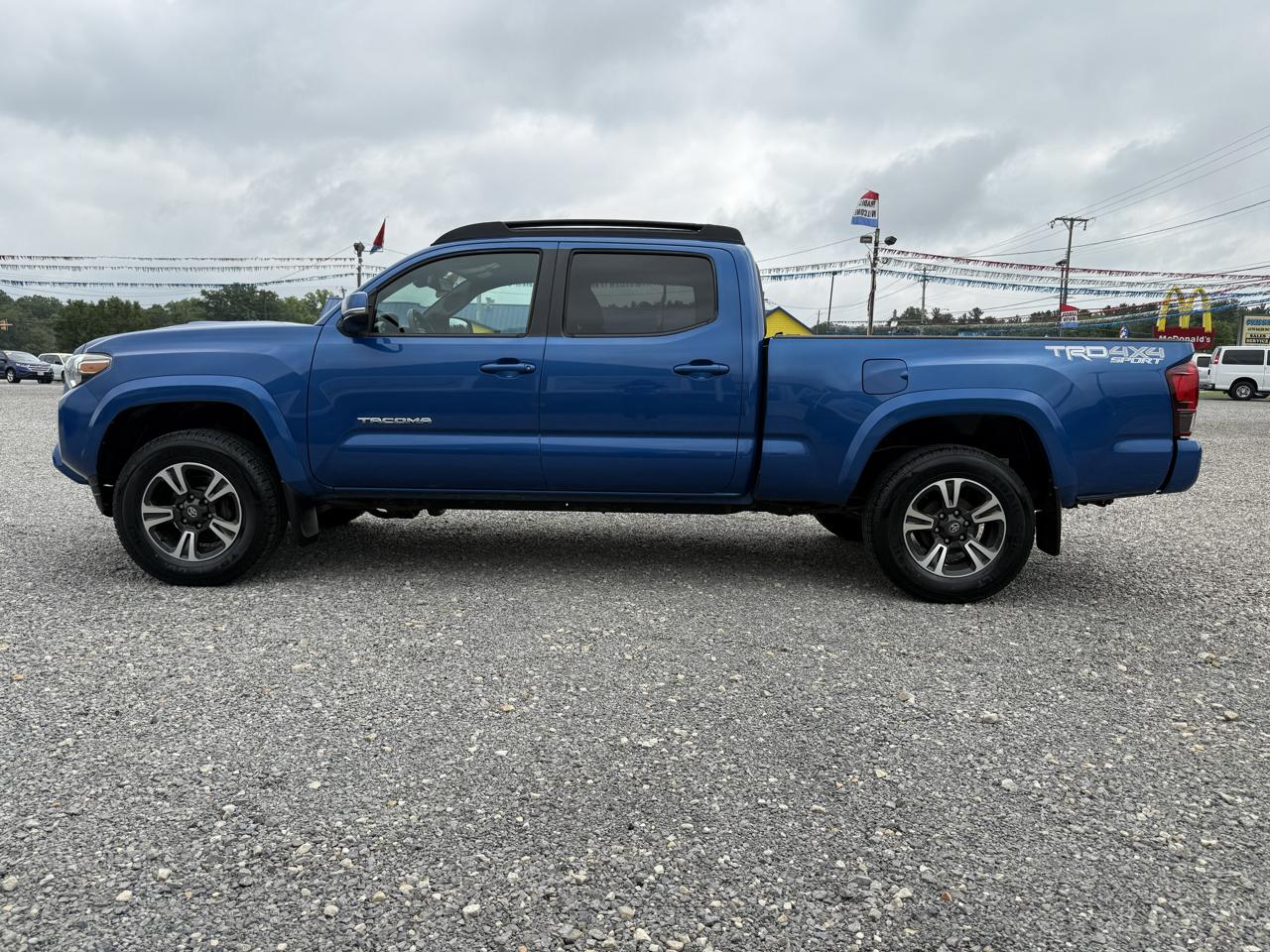 Toyota Tacoma TRD Sport Double Cab 6' Bed V6 4x4 AT (Natl) 2018