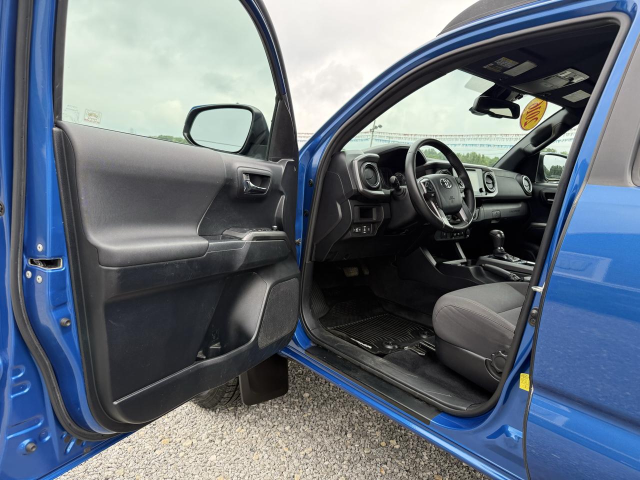 Toyota Tacoma TRD Sport Double Cab 6' Bed V6 4x4 AT (Natl) 2018