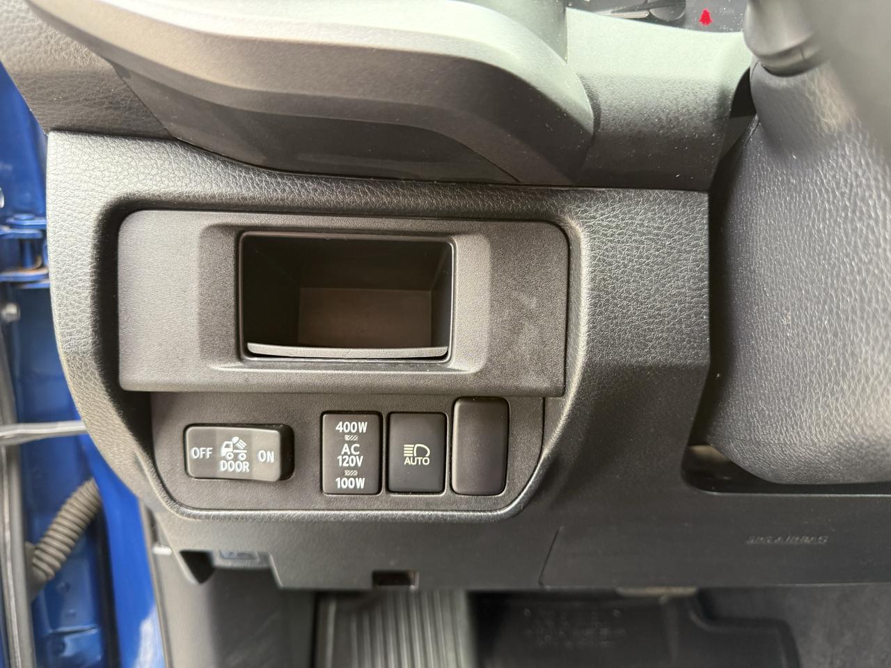 Toyota Tacoma TRD Sport Double Cab 6' Bed V6 4x4 AT (Natl) 2018