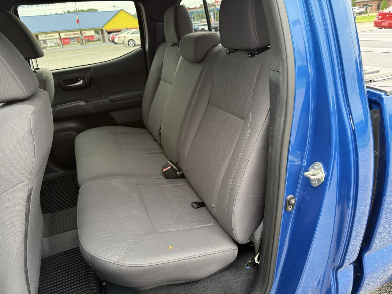 Toyota Tacoma TRD Sport Double Cab 6' Bed V6 4x4 AT (Natl) 2018