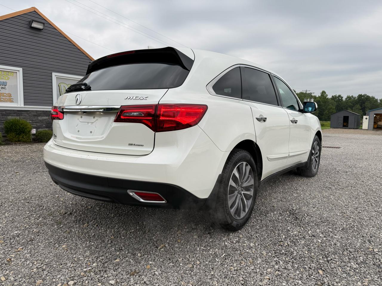 Acura MDX SH-AWD 9-Spd AT w/Tech Package 2016