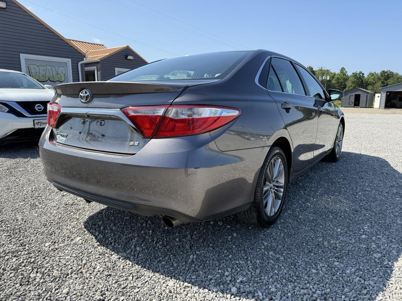 Toyota Camry SE 2015