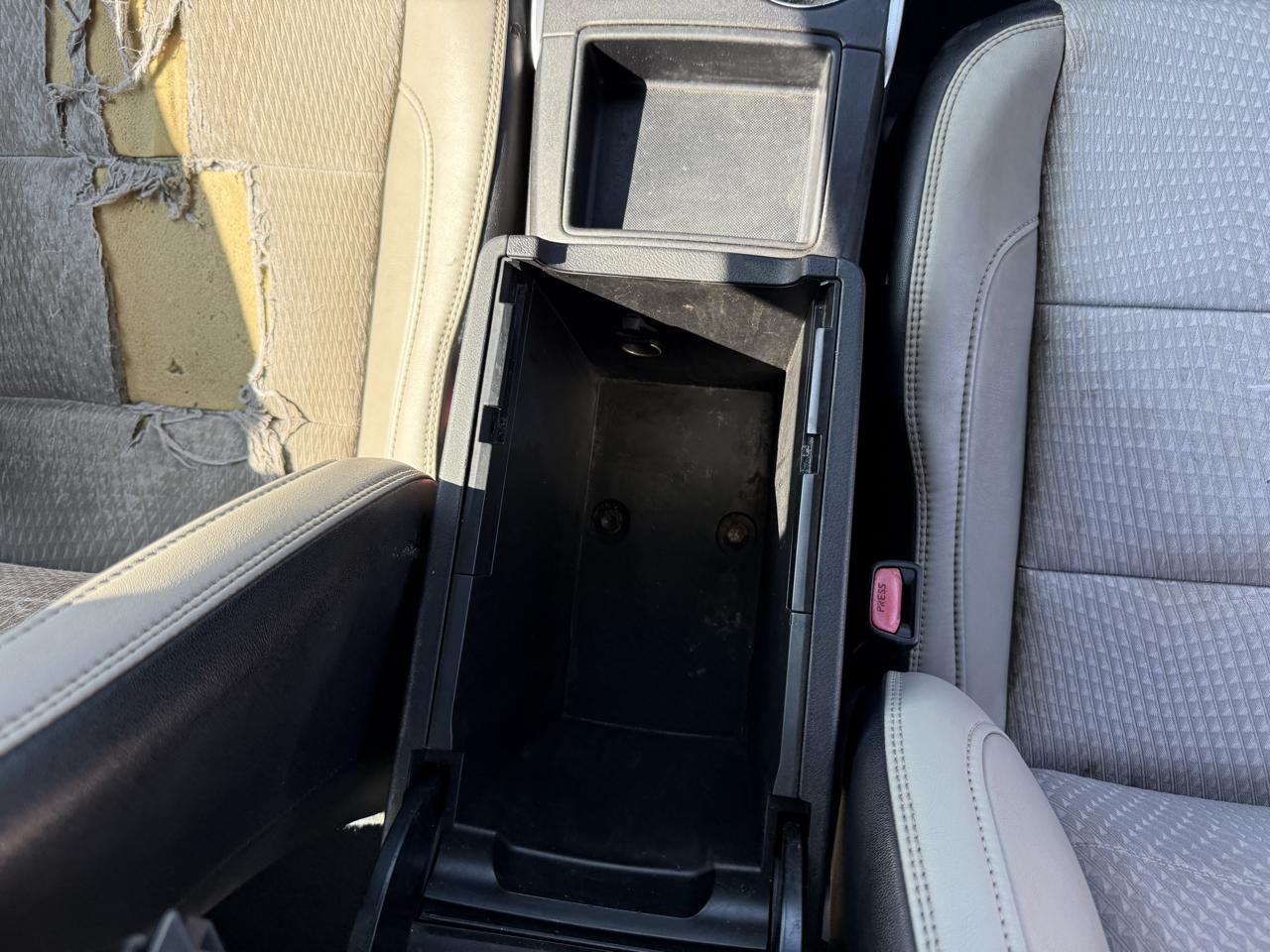 Toyota Camry SE 2015
