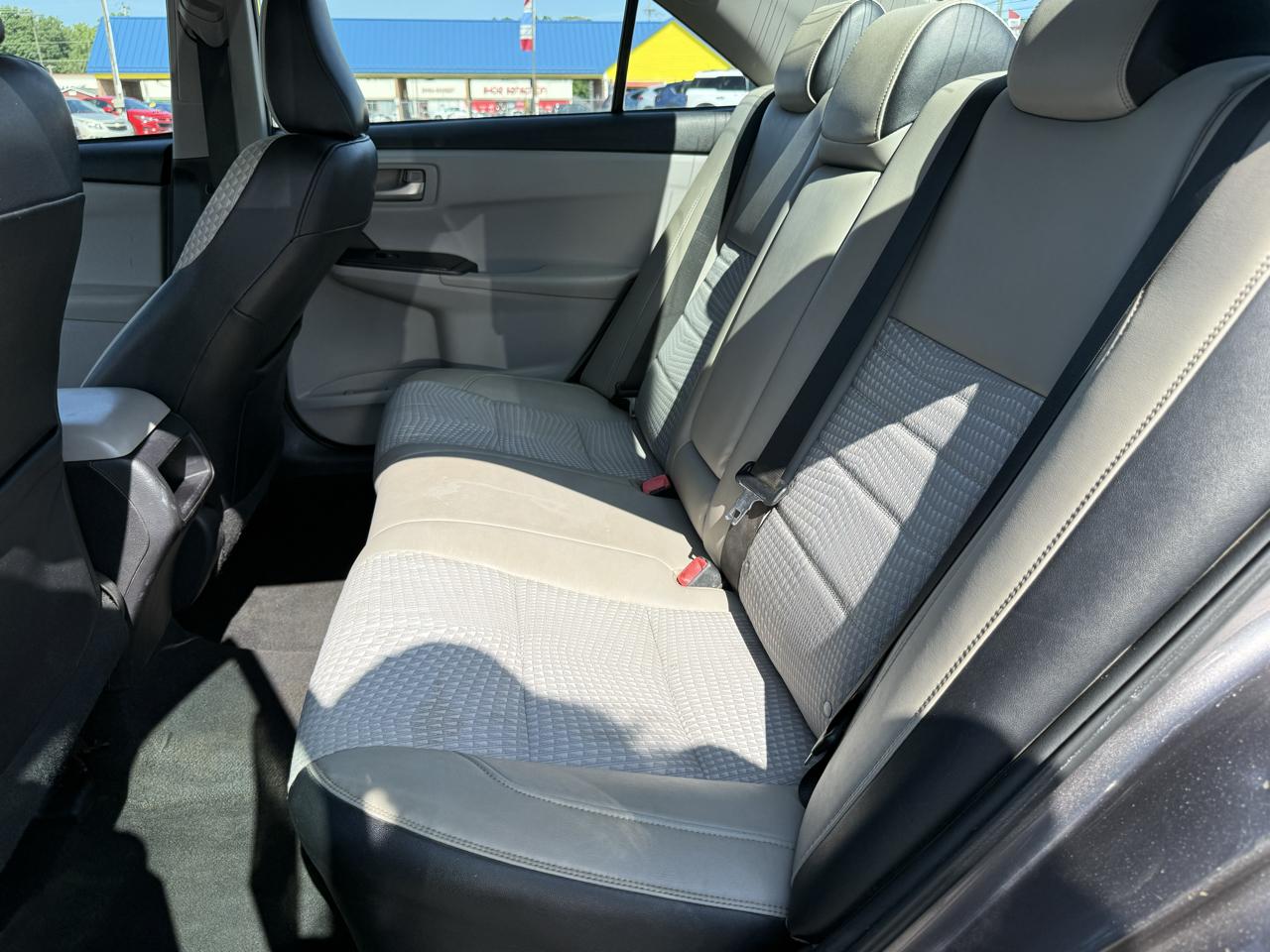 Toyota Camry SE 2015