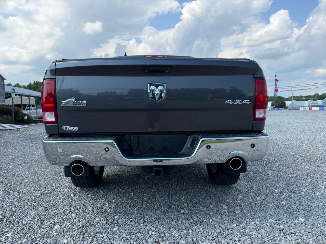 RAM 1500 4WD Crew Cab 140.5" Big Horn 2017