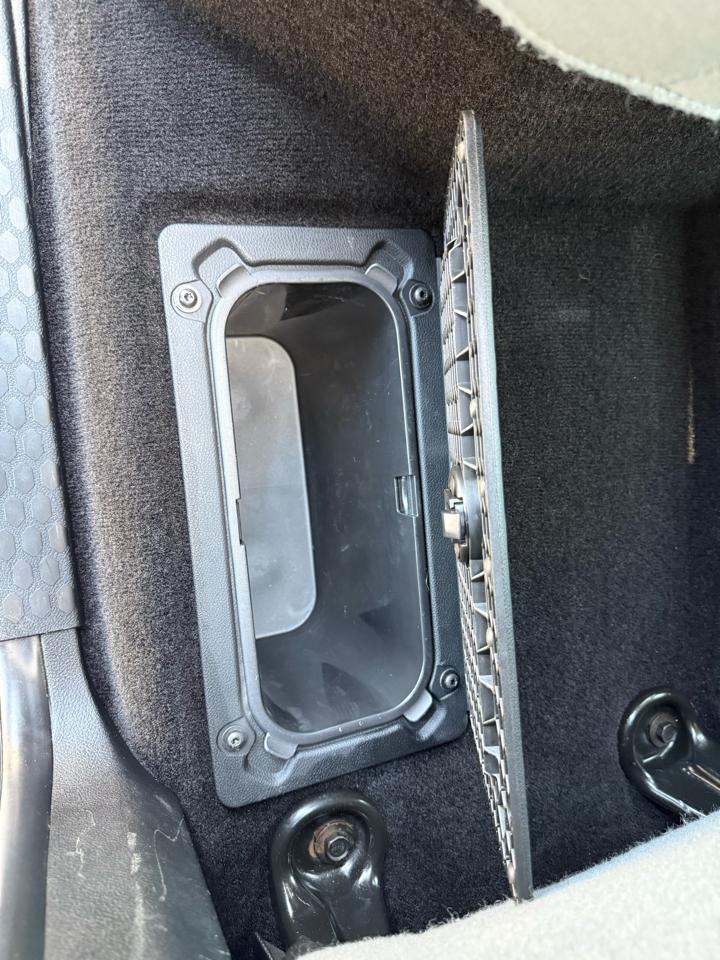 RAM 1500 4WD Crew Cab 140.5" Big Horn 2017