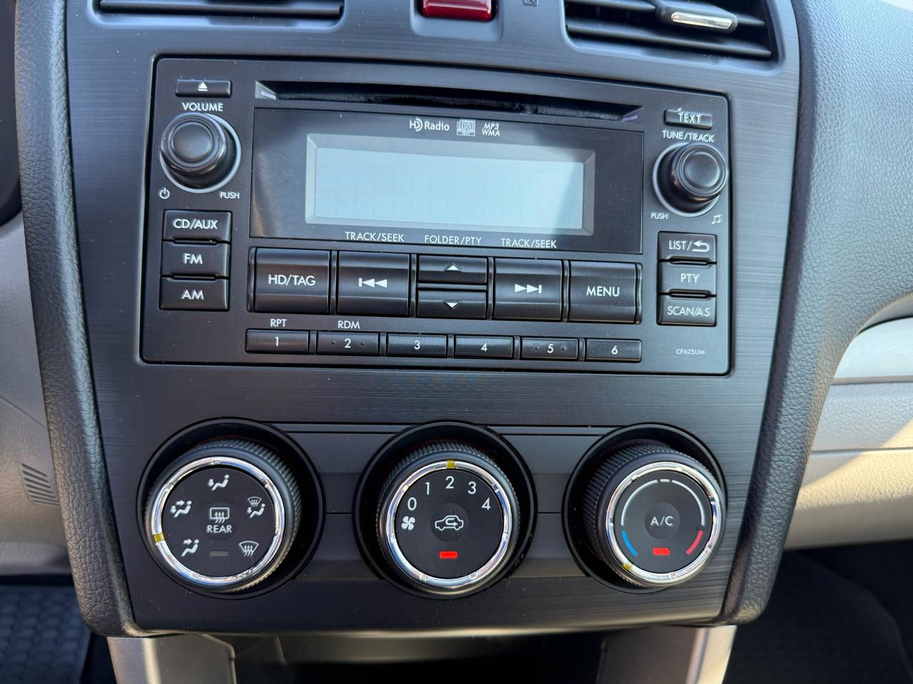 Subaru Forester 2.5i Premium 2015