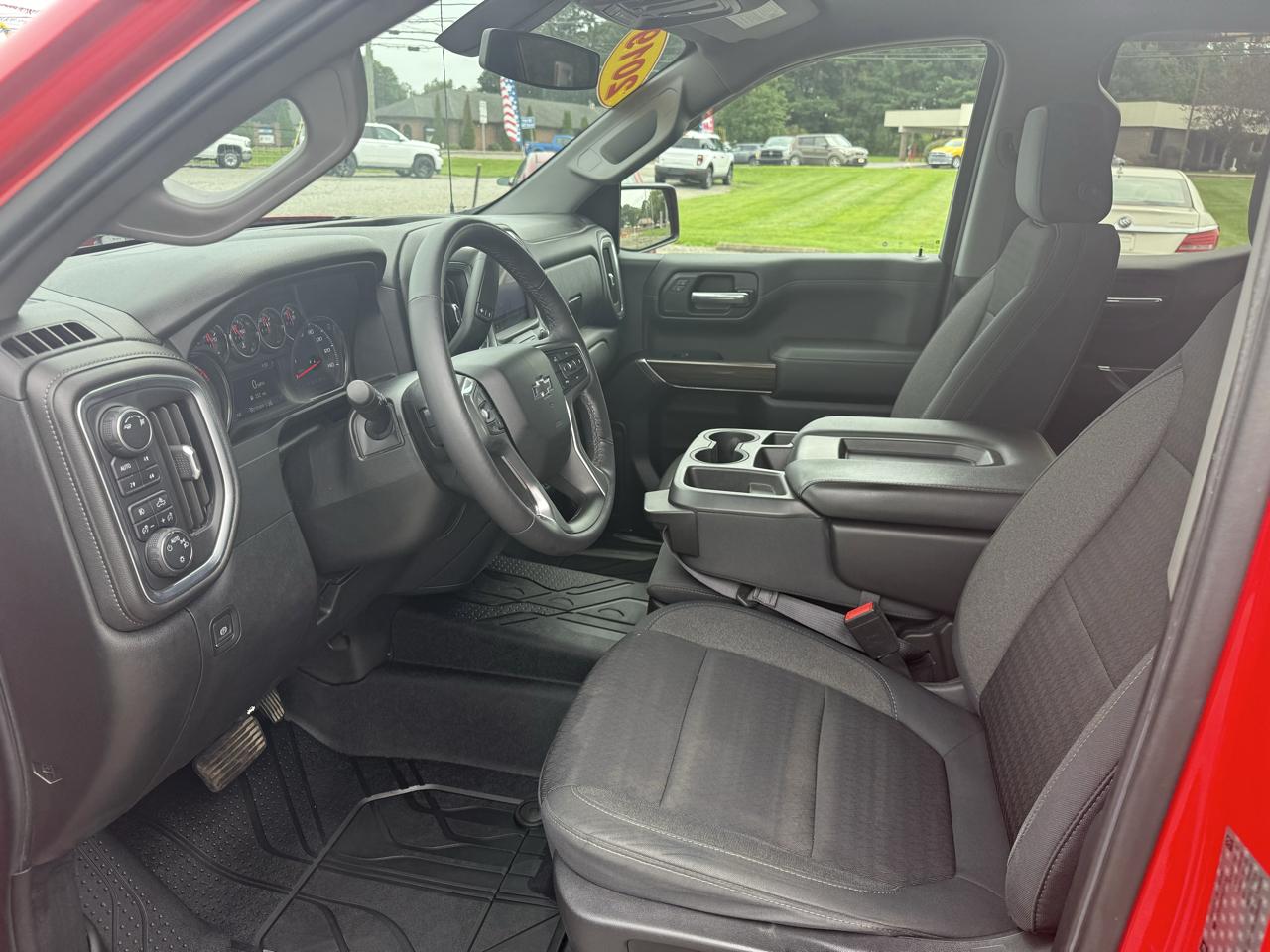 Chevrolet Silverado 1500 RST Double Cab 4WD 2019