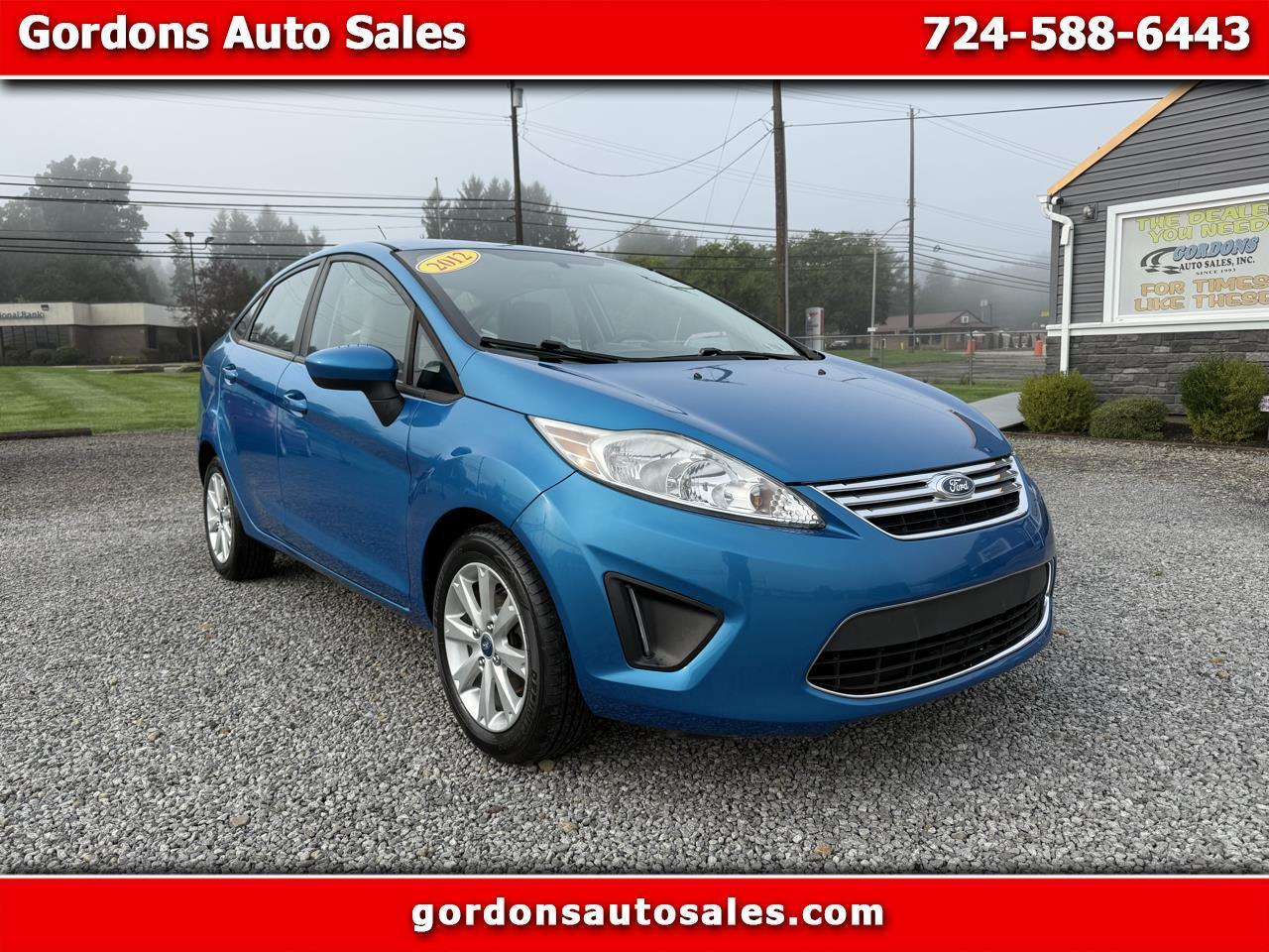 2012 Ford Fiesta SE Sedan