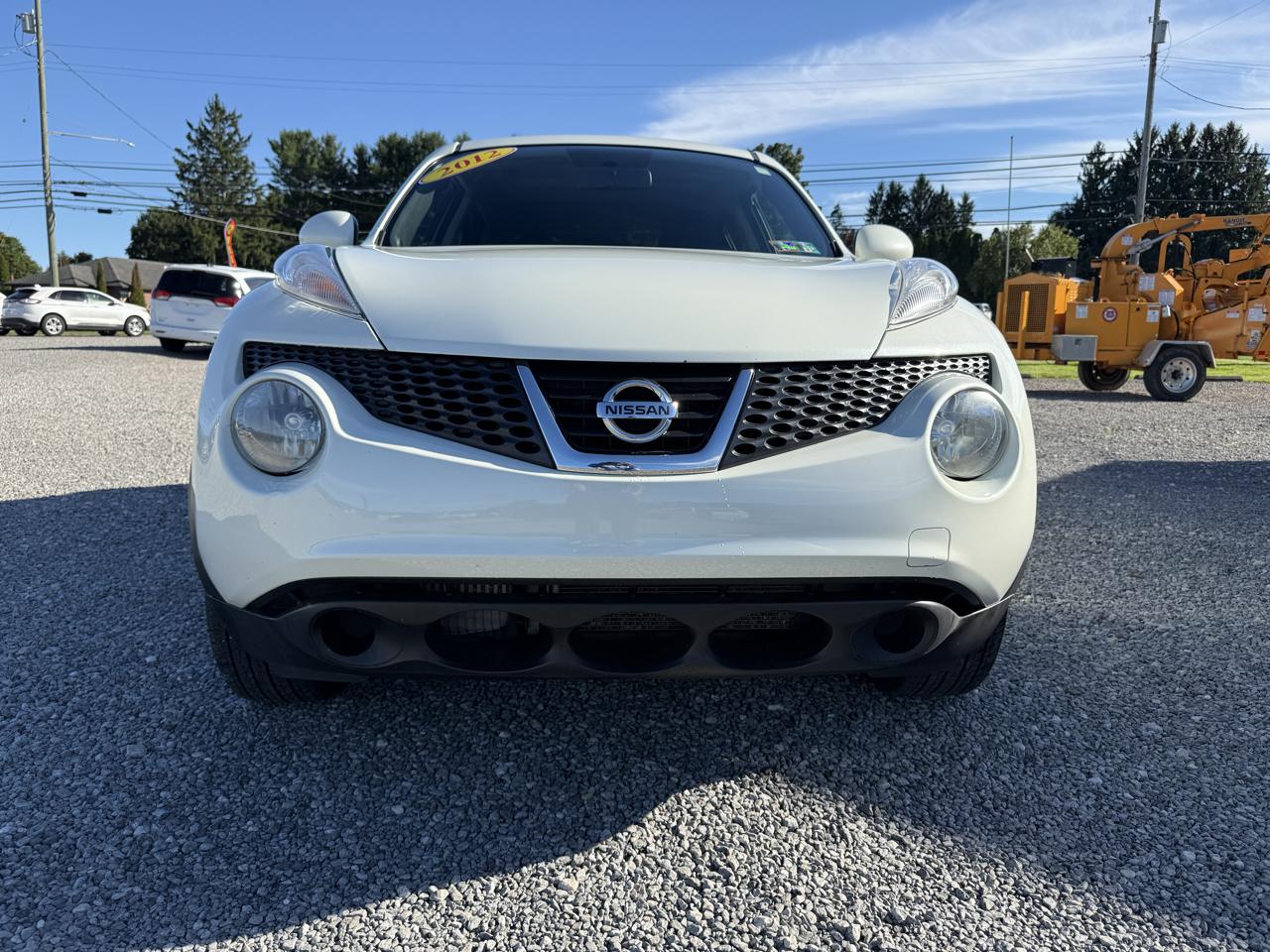 Nissan Juke SV AWD 2012
