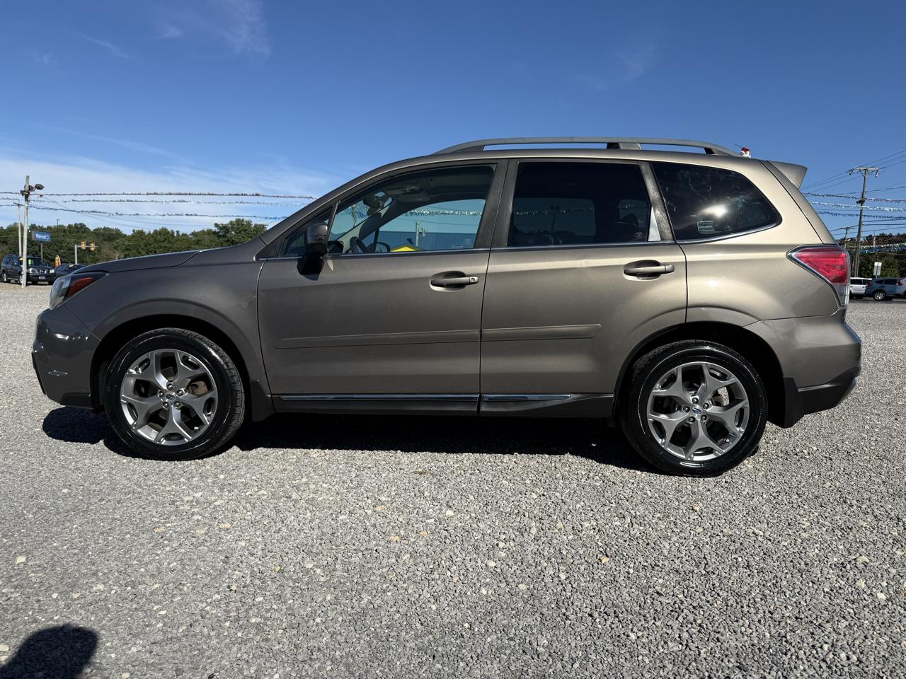 Subaru Forester 2.5i Touring 2017