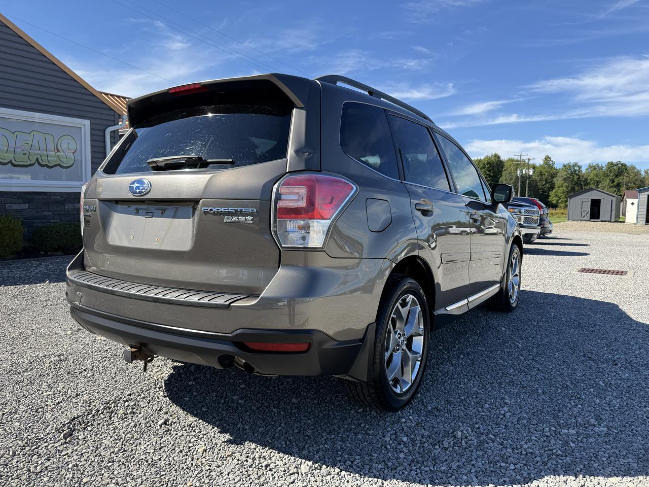 Subaru Forester 2.5i Touring 2017