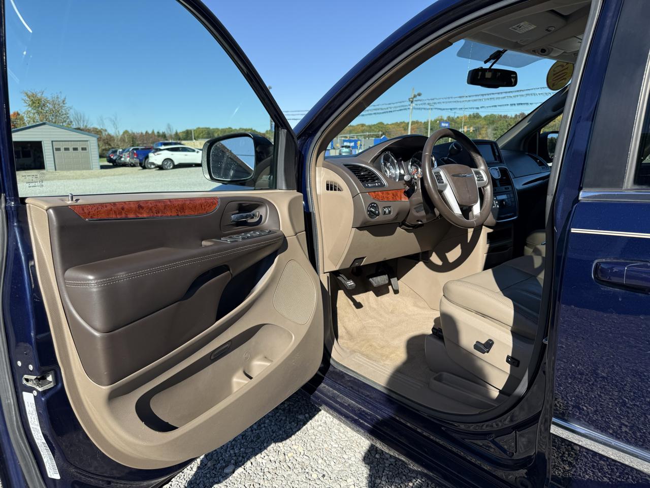 Chrysler Town & Country Touring 2015