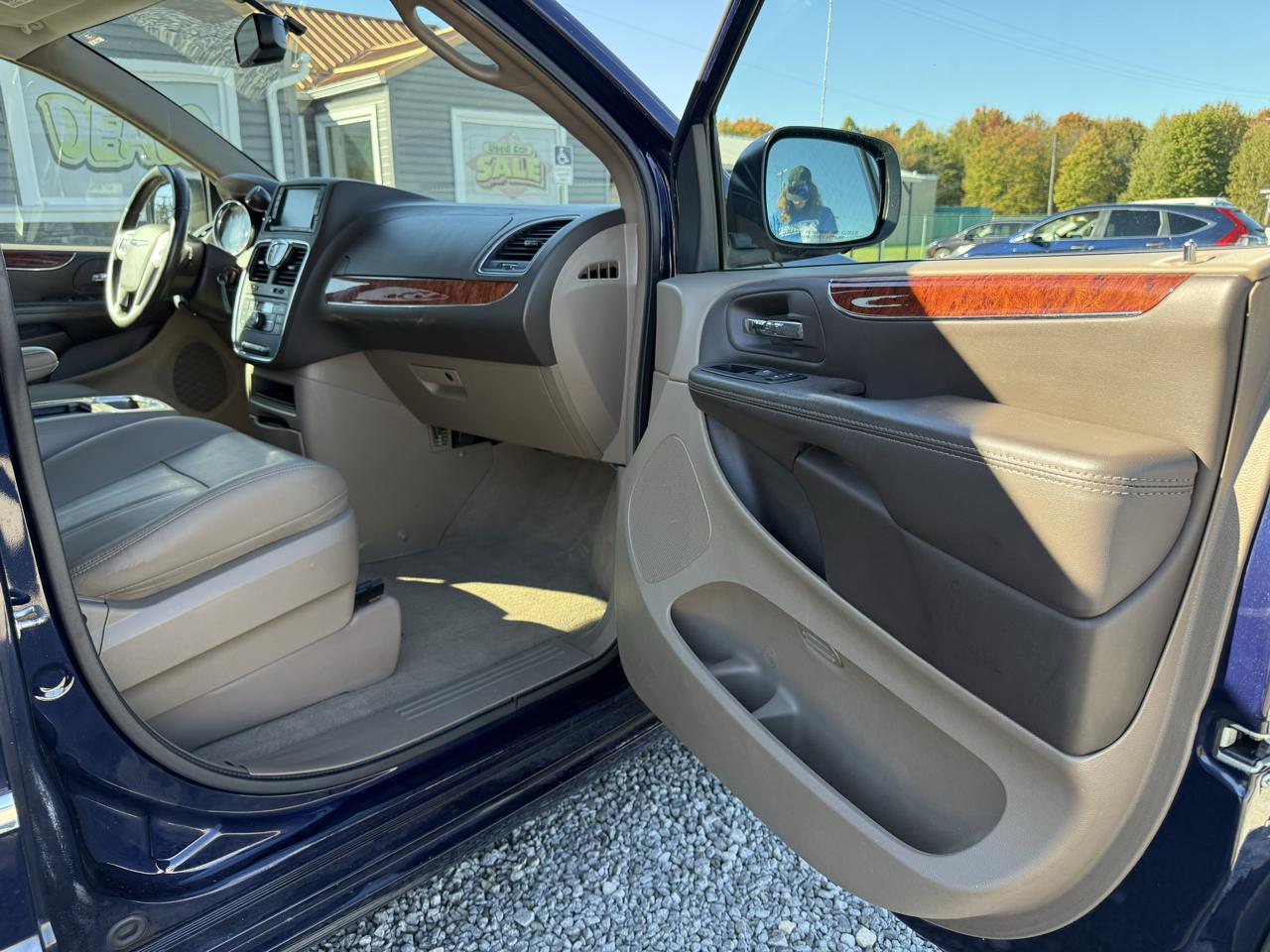 Chrysler Town & Country Touring 2015