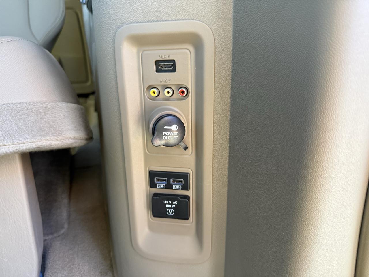Chrysler Town & Country Touring 2015