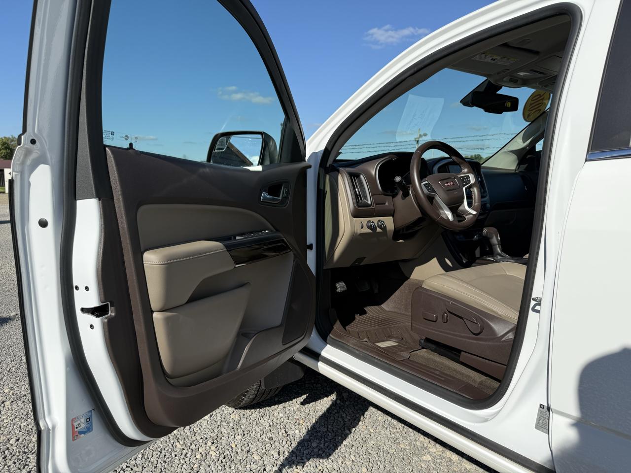 GMC Canyon SLT Crew Cab 4WD Short Box 2016