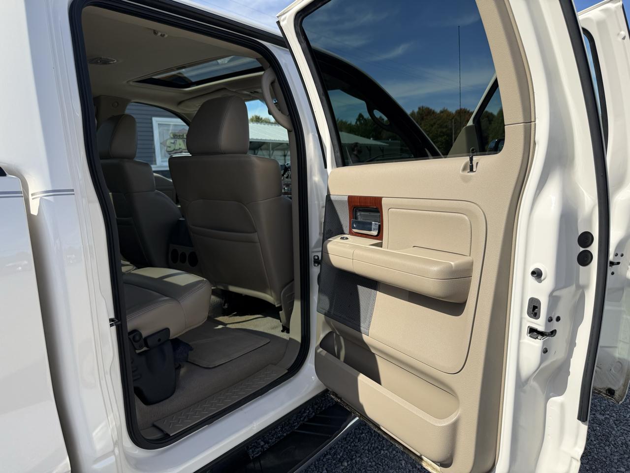 Ford F-150 SuperCrew Crew Cab 139" XLT 4WD 2008